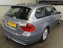 BMW 3-Serie Touring 318i Business Line - Trekhaak - Cruise Control