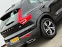 Volvo XC40 2.0 T4 R-Design LED | Clima | Adap Cruise | Stoel + Stuurverwarming | Camera | Navigatie | Trekhaak | Automaat !!