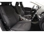 Volvo V40 1.6 T2 Summum [ Navigatie Stoelverwarming Trekhaak Cruise Control ]
