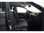 Volkswagen Tiguan 1.5 TSI Life Business [ Navi Virtual Adapt.cruise Trekhaak ]