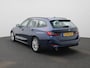 BMW 3-Serie Touring 318i AUTOMAAT | LEDER | NAVIGATIE | APPLE CARPLAY | PARKEERSENSOREN