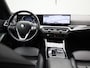 BMW 3-Serie Touring 318i AUTOMAAT | LEDER | NAVIGATIE | APPLE CARPLAY | PARKEERSENSOREN