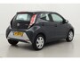 Toyota Aygo 1.0 VVT-i x-play | Volledige dealerhistorie | Origineel NL | Navigatie | Airco | Camera | Bluetooth