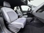 Volkswagen ID.3 First Plus 62kWh Navi-Pro Adap.Cruise Camera Matrix led 19" Ecc Apple Carplay Android Auto SOH 92% Stoel+Stuurverwarming Lmv Privacy Glas Keyless Rijstrooksensor Origineel Nederlandse Auto  € 44.000 nieuw!