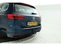 Volkswagen Passat Variant 1.6 TDI Elegance Business R Automaat, Navigatie, Apple carplay, Climate,