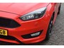 Ford Focus Wagon 1.5 Red Edition ST-Line | 100% Onderhouden | Winter pakket | Navigatie | All-Seasons | 12 mnd BOVAG garantie | Whatsapp 06-53188999