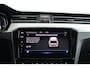 Volkswagen Passat Variant 1.5 TSI Elegance Business R-Line