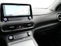 Hyundai Kona Electric EV Fashion 39 kWh | SoH 98,6% | Apple carplay | Navigatie | Achteruitrij camera | Spraakbediening | Dodehoek detector | Parkeersensoren achter |  Keyless entry |