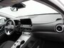 Hyundai Kona Electric EV Fashion 39 kWh | SoH 98,6% | Apple carplay | Navigatie | Achteruitrij camera | Spraakbediening | Dodehoek detector | Parkeersensoren achter |  Keyless entry |