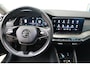 Skoda Octavia Combi 1.0 e-TSI Ambition Automaat - N.A.P. Airco, Cruise, Navi, PDC, Carplay, Virtual Cockpit.