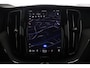 Volvo XC60 2.0 T6 Plug-in hybrid AWD Plus Dark | Stoel + Stuur verwarming | Trekhaak | BLIS | 360 Camera