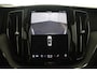 Volvo XC60 2.0 T6 Plug-in hybrid AWD Plus Dark | Stoel + Stuur verwarming | Trekhaak | BLIS | 360 Camera