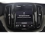 Volvo XC60 2.0 T6 Plug-in hybrid AWD Plus Dark | Stoel + Stuur verwarming | Trekhaak | BLIS | 360 Camera