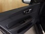Volvo XC60 2.0 T6 Plug-in hybrid AWD Plus Dark | Stoel + Stuur verwarming | Trekhaak | BLIS | 360 Camera