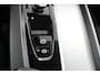 Volvo XC60 2.0 T6 Plug-in hybrid AWD Plus Dark | Stoel + Stuur verwarming | Trekhaak | BLIS | 360 Camera