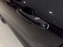Volvo XC60 2.0 T6 Plug-in hybrid AWD Plus Dark | Stoel + Stuur verwarming | Trekhaak | BLIS | 360 Camera