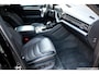 Volkswagen Touareg 4.0 V8 TDI R-Line 4Motion | Grijs Kenteken | Full Option | Pano | Luchtvering | Dynaudio