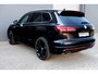 Volkswagen Touareg 4.0 V8 TDI R-Line 4Motion | Grijs Kenteken | Full Option | Pano | Luchtvering | Dynaudio
