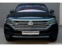 Volkswagen Touareg 4.0 V8 TDI R-Line 4Motion | Grijs Kenteken | Full Option | Pano | Luchtvering | Dynaudio