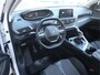 Peugeot 3008 Allure Navi / Pano / Climate / Pdc Nieuwe D-riem/ All-season banden/ Keurige auto