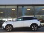Peugeot 3008 Allure Navi / Pano / Climate / Pdc Nieuwe D-riem/ All-season banden/ Keurige auto