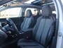 Peugeot 3008 Allure Navi / Pano / Climate / Pdc Nieuwe D-riem/ All-season banden/ Keurige auto