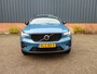 Volvo XC40 B4 Plus Dark | Harman Kardon | Elektrische stoelen met memory | Stoel & Stuurverwarming | Voorruitverwarming |