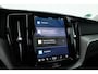 Volvo XC60 2.0 T6 Plug-in hybrid AWD Plus Bright | Pano-dak | Trekhaak | H&K Audio | ACC | Stoel + stuurverw. |