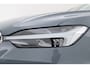Volvo XC60 2.0 T6 Plug-in hybrid AWD Plus Bright | Pano-dak | Trekhaak | H&K Audio | ACC | Stoel + stuurverw. |