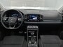 Skoda Karoq 1.5 TSI ACT Business Edition Plus 150 PK | Automaat | Elektrisch Panoramadak | Trekhaak inklapbaar | Cruise Control | Climate Control | Stoelverwarming | Achteruitrij Camera | Navigatie |