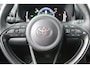 Toyota Yaris Cross 1.5 VVT-I HYBRID 116PK AUTOMAAT DYNAMIC Trekhaak | Navi Carplay | Camera | Keyless | Adapt.Cruise | Stoel/stuur/voorruitverw. | 17 Inch Lm |