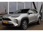 Toyota Yaris Cross 1.5 VVT-I HYBRID 116PK AUTOMAAT DYNAMIC Trekhaak | Navi Carplay | Camera | Keyless | Adapt.Cruise | Stoel/stuur/voorruitverw. | 17 Inch Lm |