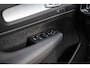 Volvo XC40 Plug-in Hybrid T4 Plus Bright | Adaptieve Cruise Control | Stoel-/Stuurverwarming | BLIS | Verwarmbare Achterbank | Keyless | LED koplampen | Elektrische stoelverstelling | Navigatie | Apple Carplay / Android Auto |