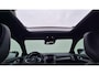 Volvo XC40 1.5 T4 Recharge R-Design Panorama Dak - 20" Wielen - Two Tone - Camera achter - Smartphone lader - Privacy Glass - Climate - MY 2022.