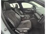 Volvo XC40 1.5 T4 Recharge R-Design Panorama Dak - 20" Wielen - Two Tone - Camera achter - Smartphone lader - Privacy Glass - Climate - MY 2022.