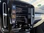 Volvo XC40 1.5 T4 Plug-in hybrid Ultimate Bright | Schuif -/ Kanteldak | Lederen Bekleding | Trekhaak | Harman Kardon Audio | Stoel + Stuurverwarming | 360 Camera | Getint Glas | Elektr. Stoelen | Memory | Keyless |
