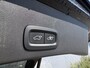 Volvo XC40 1.5 T4 Plug-in hybrid Ultimate Bright | Schuif -/ Kanteldak | Lederen Bekleding | Trekhaak | Harman Kardon Audio | Stoel + Stuurverwarming | 360 Camera | Getint Glas | Elektr. Stoelen | Memory | Keyless |