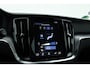 Volvo V60 2.0 T5 Momentum | Trekhaak | Leer | Adap. Cruise | Blis | standkachel | Stoel + stuurverw. |