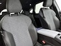 Peugeot E-3008 Allure Avantage 73 kWh 210pk Automaat | 8 JAAR GARANTIE | 360 Camera | 3 Fase | Warmtepomp | Navigatie | Climate Control | Adaptieve Cruise Control | Dodehoekdetectie | 19" LMV | Keyless Entry/Start | Apple Carplay/Android Auto |