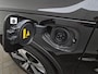 Volvo XC40 1.5 T5 Recharge Plus Dark Automaat / Accu SOH 94,43% / All season banden / Harman/Kardon Audio Systeem / Park Assist Pack & Seat Pack / Trekgewicht 1.800 kg / Stuur- & Stoelverwarming / Navigatie d.m.v. Apple Carplay/Android auto / Achteruitrijcamera /