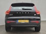 Volvo XC40 1.5 T5 Recharge Plus Dark / All season banden / Harman/Kardon Audio Systeem / Park Assist Pack & Seat Pack / Trekgewicht 1.800 kg / Stuur- & Stoelverwarming / Navigatie d.m.v. Apple Carplay/Android auto / Achteruitrijcamera /