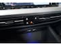 Volkswagen Golf 1.5 eTSI PANO | SFEER | 19'' | IQ | CARPLAY