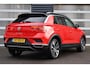 Volkswagen T-Roc 1.0 TSI 115pk Style | Trekhaak | Panoramdak | Elek. Klep | Navigatie | Apple CarPlay