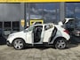 Opel Mokka 1.6 Cosmo | Trekhaak | Parkeersensoren V+Ar | Climate Control | Cruise Control | Navi | Stuur Verw | Stoel Verw |