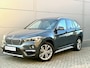 BMW X1 sDrive20i High Executive Leer, Trekhaak, Panoramadak, El. stoelen, Camera, Apple Carplay, Adaptief Cruise conytrolComfort access, enz