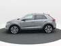 Volkswagen T-Roc 1.5 TSi 150 Pk Automaat Sport Business R-Line | Panoramadak | Adaptive Cruise | Climate Control | Stoelverwarming | Parkeersensoren | Bluetooth | Trekhaak | Navigatie | 19 Inch | 67.919 Km!!