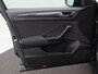 Volkswagen T-Roc 1.5 TSi 150 Pk Automaat Sport Business R-Line | Panoramadak | Adaptive Cruise | Climate Control | Stoelverwarming | Parkeersensoren | Bluetooth | Trekhaak | Navigatie | 19 Inch | 67.919 Km!!