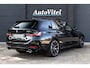 BMW 3-Serie Touring 330e | Head-Up | Trekhaak | Sportleder | Camera | Comfort Access | Memory