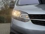 Opel Vivaro 2.0 Diesel Automaat 180pk L2 | Navigatie | Achteruitrijcamera | Keyless Entry | 3-zits | Lichtmetalen velgen | Climate Control | Parkeersensoren