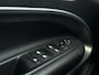 Jeep Avenger 1.2 Longitude Stoel en stuurverwarming/Electr achterklep.